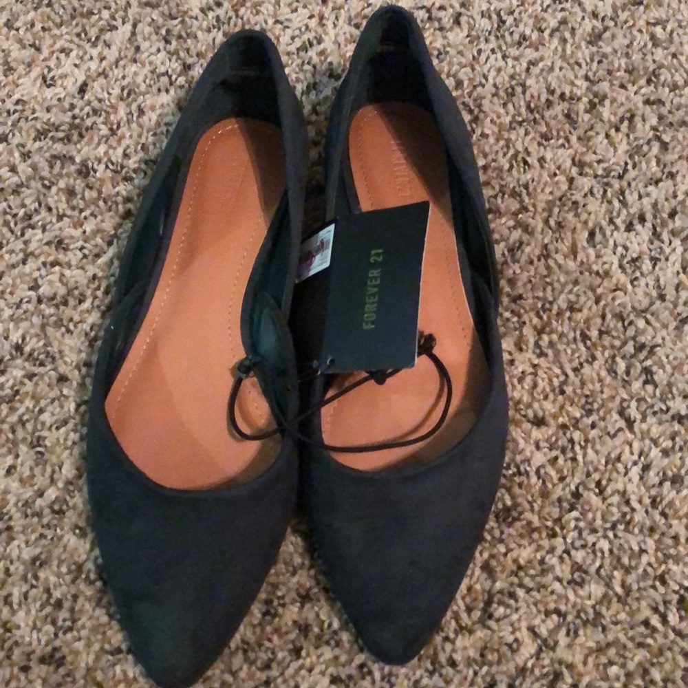 Dress flats